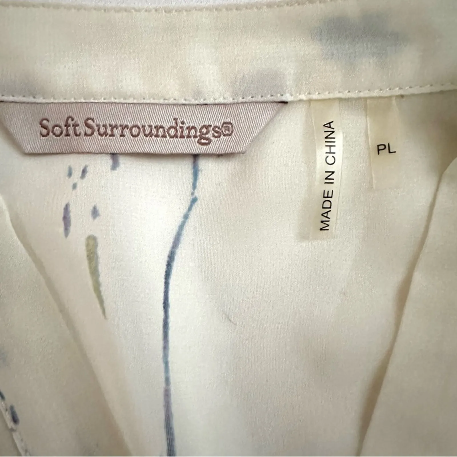 Soft Surroundings Blouse Top Ivory Blue Floral VNeck High Low Tunic Large Petite - Image 2