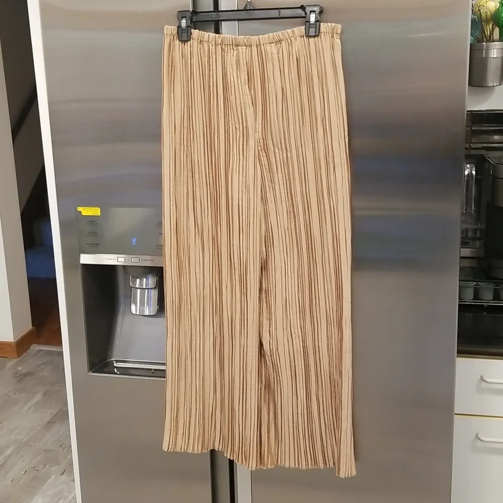 💕CULT GAIA💕 Kersti Pleated High Rise Satin Pants ~ Light Camel Medium M NWT - Image 12