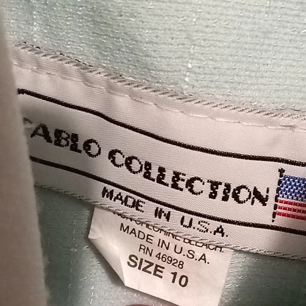 Light blue blazer with skirt Size 10 - Image 4