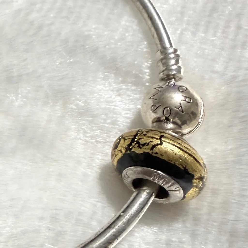 🇮🇹 Black and Gold Murano Glass Bead Charm with 925 Sterling Silver - Image 8