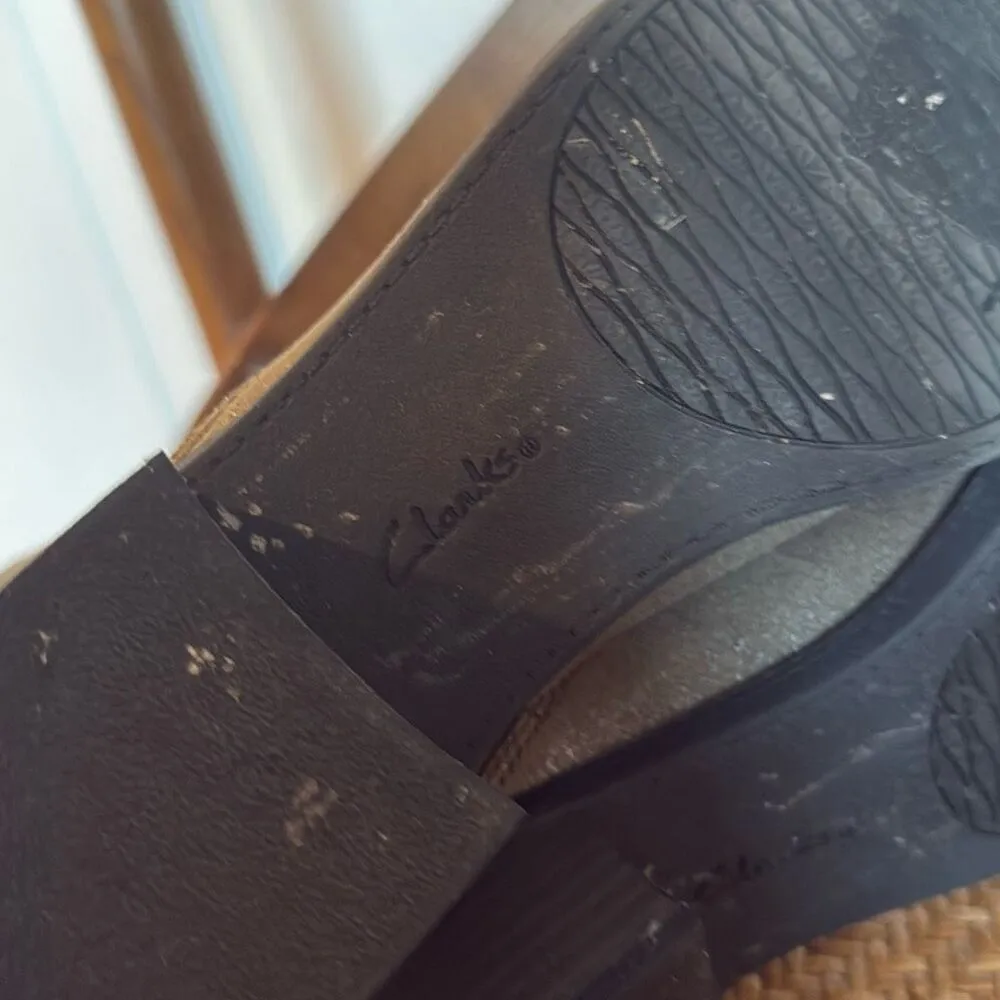 Clark’s grey Nevella Devon leather Metallic boots size 8.5 - Image 8