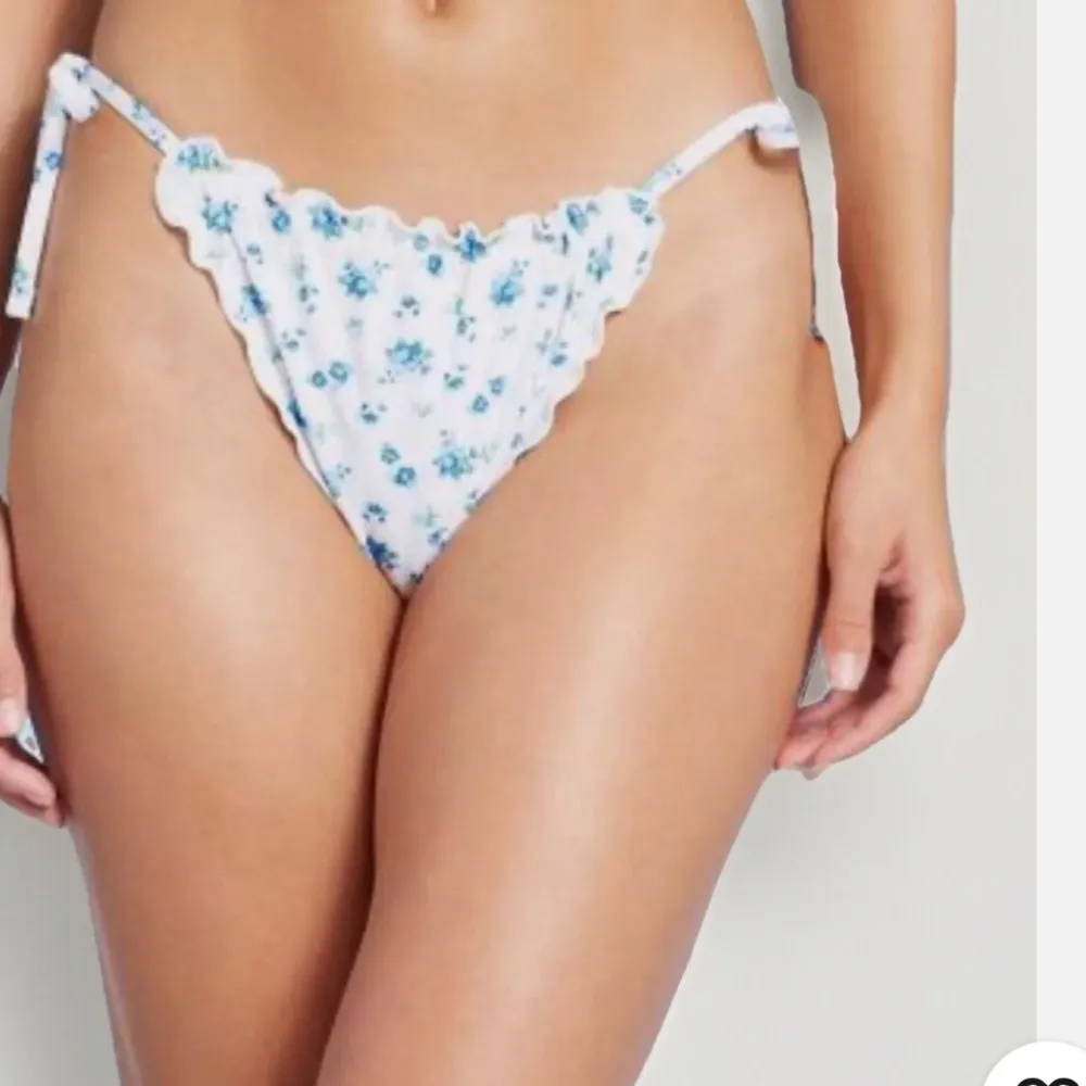 Wild Fable Floral Bikini Bottoms White Blue Print Size Large NWT - Image 2