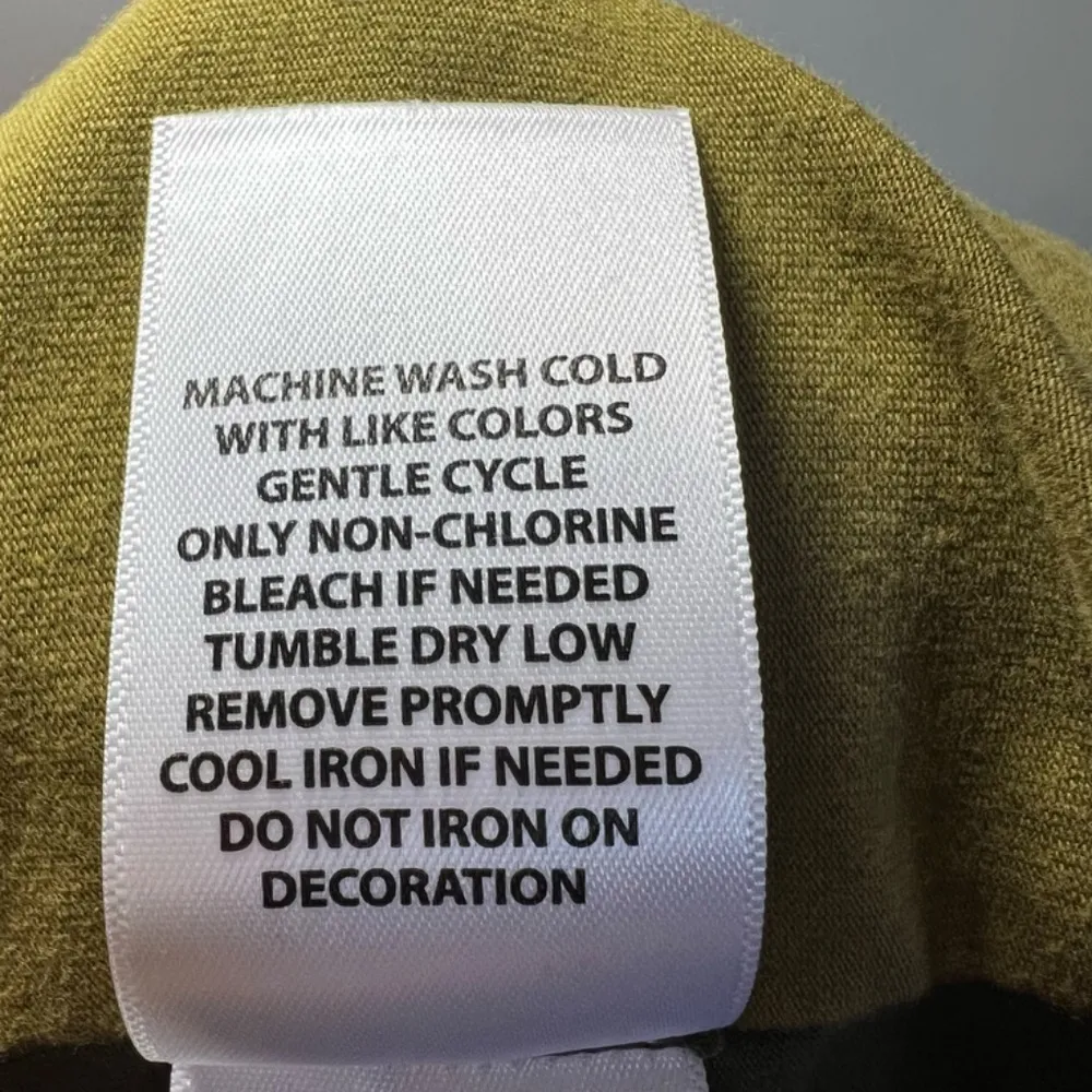 Cleo + Wolf Women's One Shoulder Tank Top Green Western Stretch Graphic Sz Large - Image 12