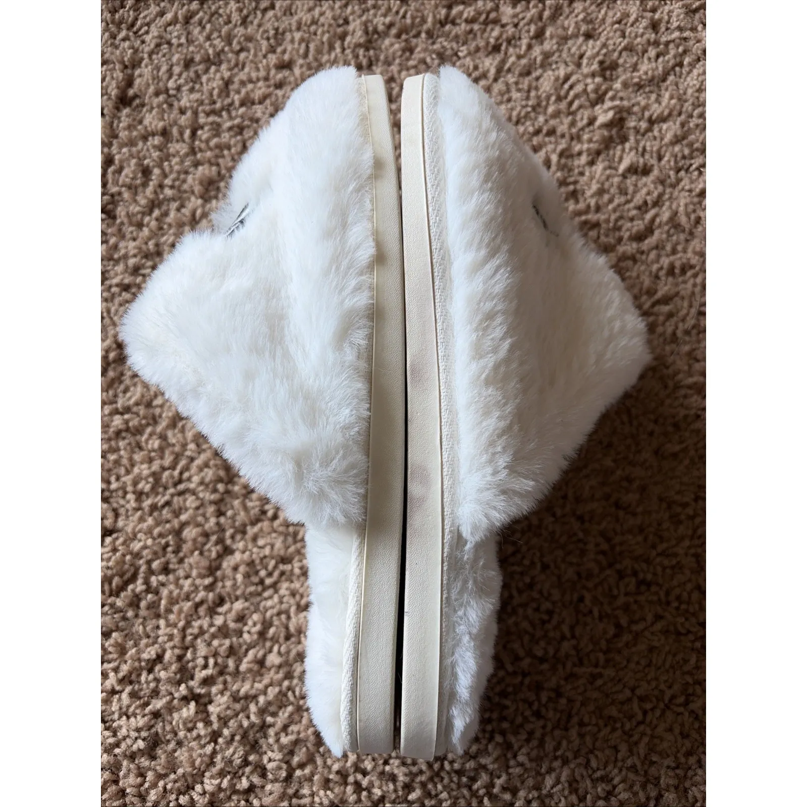 Shiraleah White Faux Fur MRS. Wifey Honeymoon Wedding Bridal Slippers L/XL 9-11 - Image 6