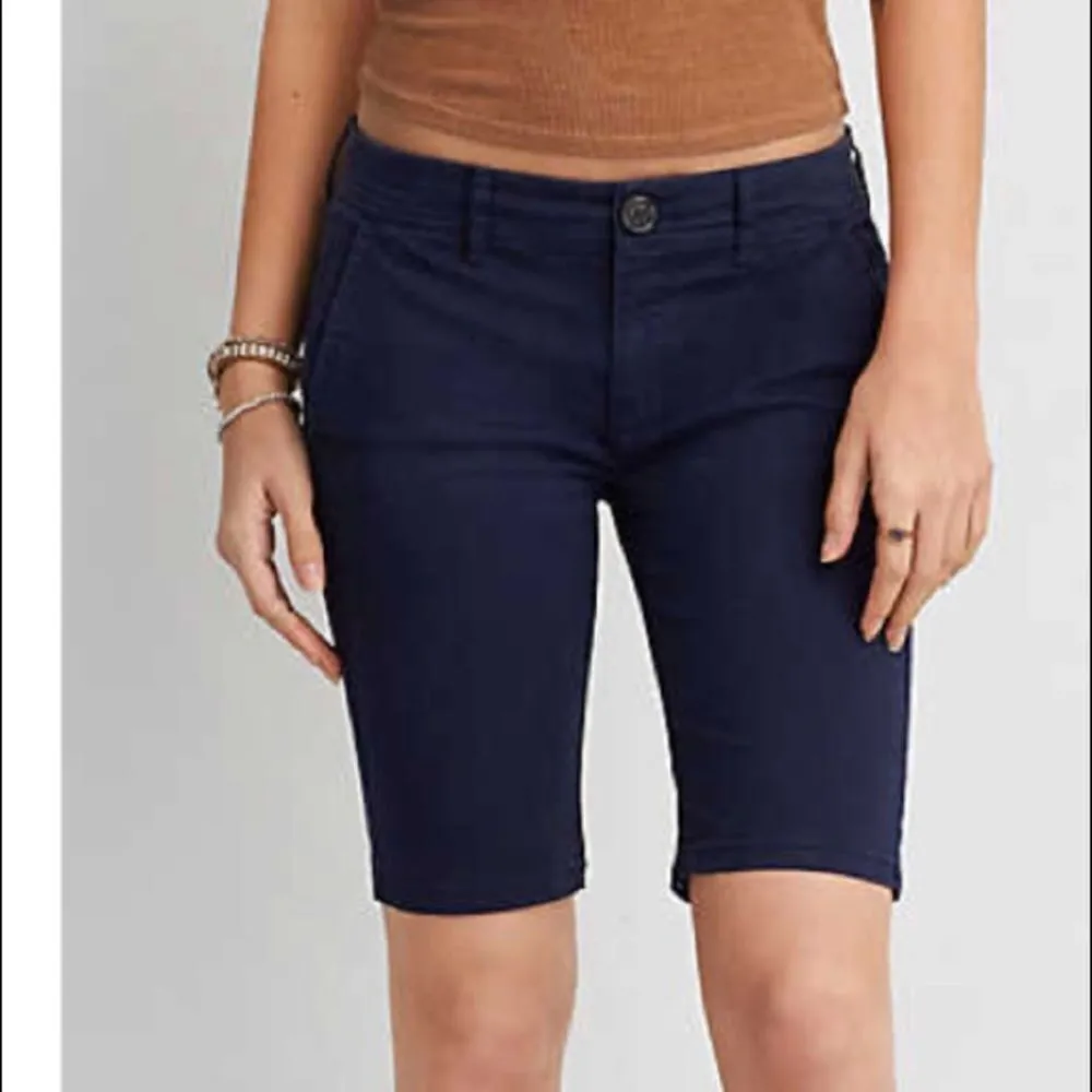 ✨ AE Khaki Skinny Bermuda✨ - Image 6