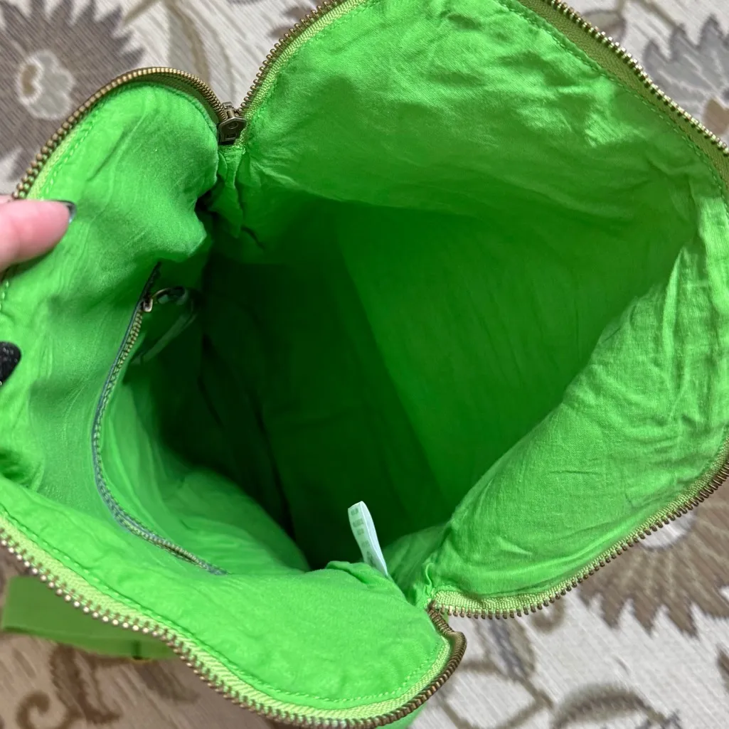 Gaiam Backpack Flower Power Bag Green Floral - Image 3