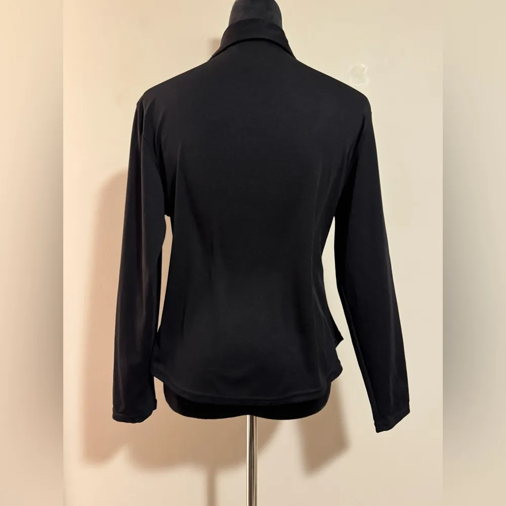 EUC Rendezvous Black Collar Button Down Blouse size medium - Image 5