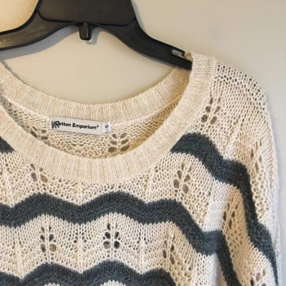 Cotton Emporium small sweater - Image 3