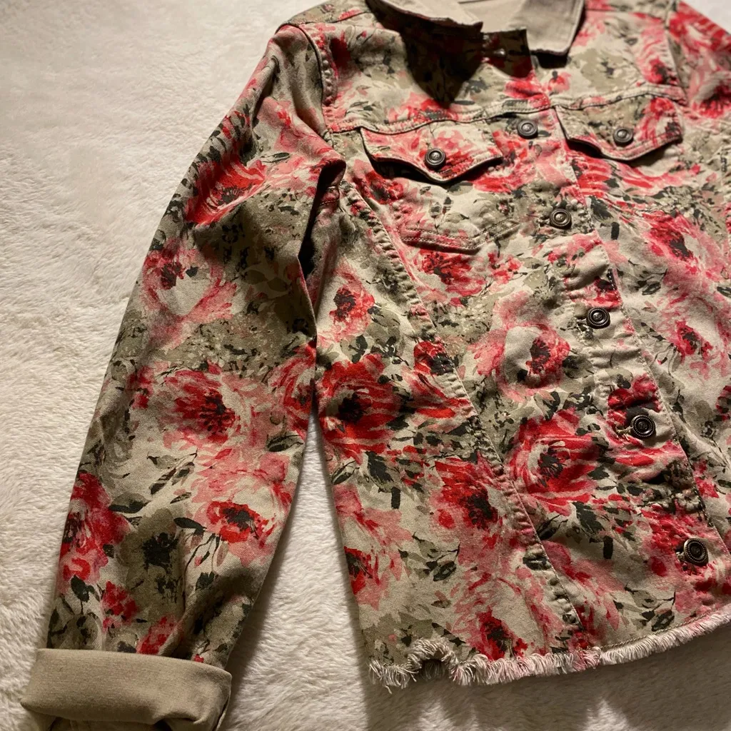 DG2 Reversible Floral & Khaki Women's Jacket Small Red - Image 3