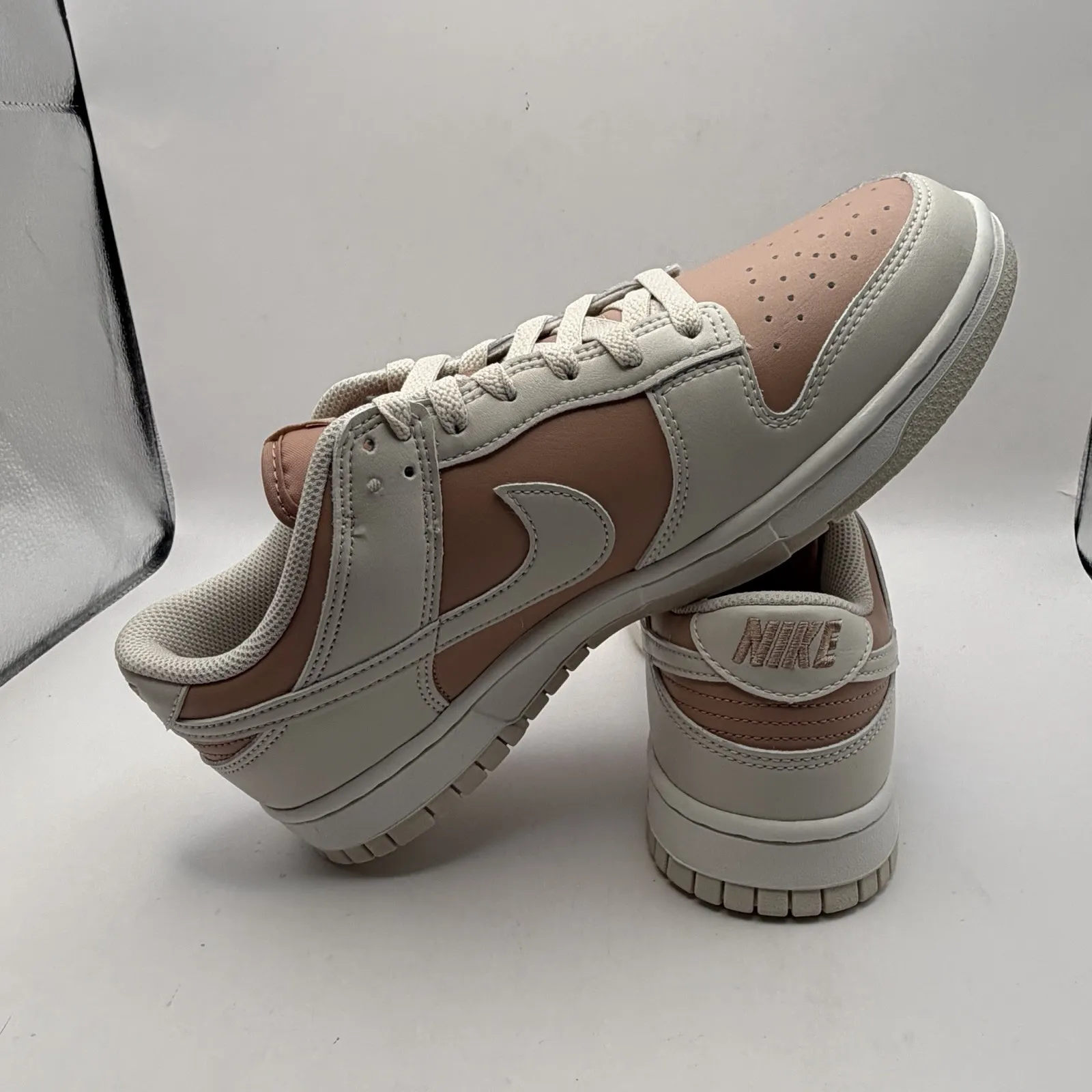 New Womens 9.5 Nike Dunk Low Particle Pink/Lt Orewood Brown Sneaker IM6572-603 - Image 5