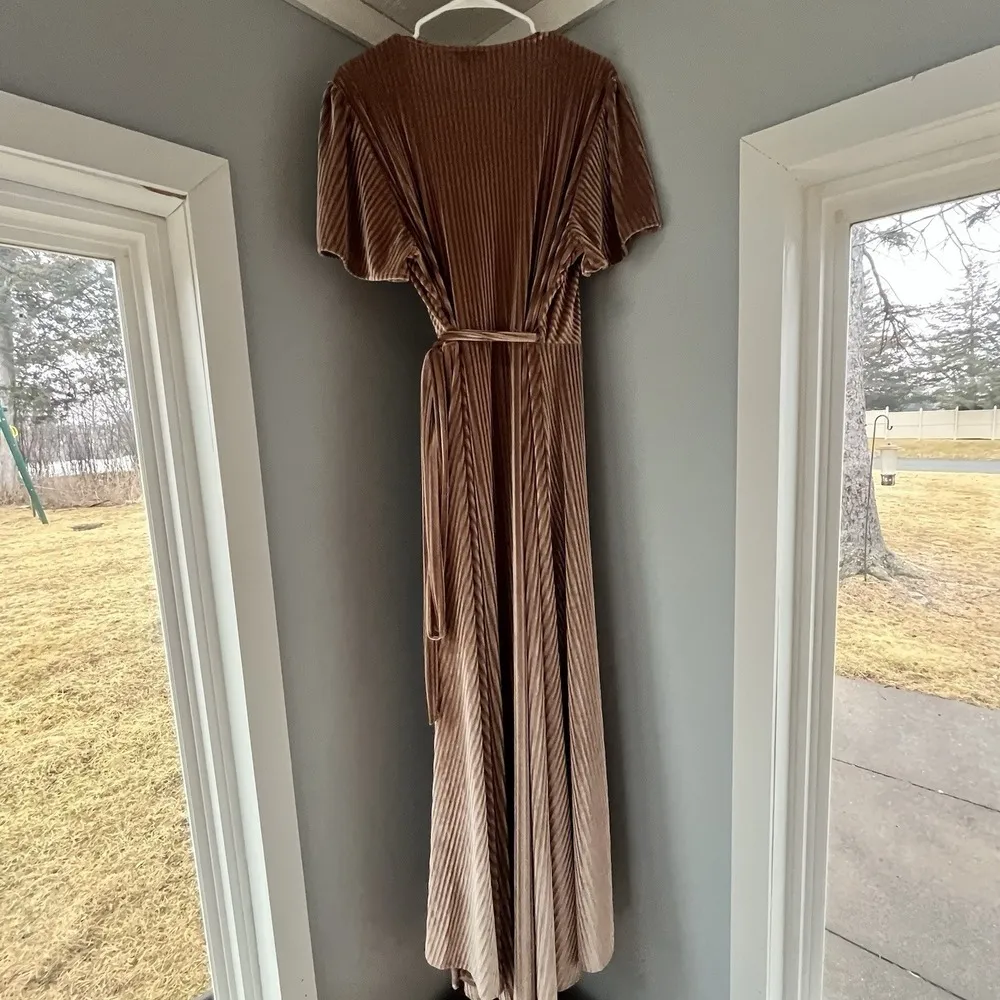 NWT Baltic Born Size XXXL Andi Ribbed Velvet Wrap Dress Champagne Dusty Pink - Image 8