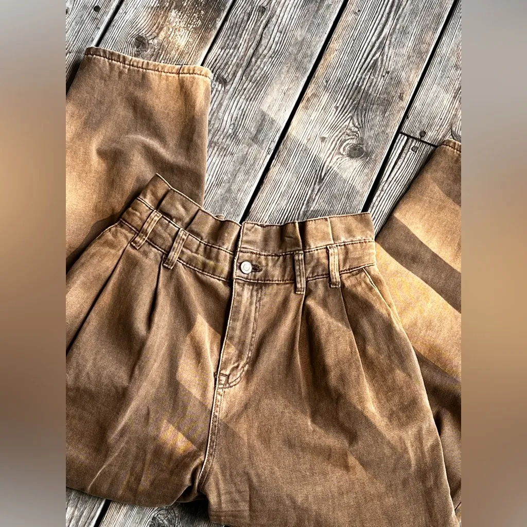 Zara Women’s Brown Paperbag pants - Image 9