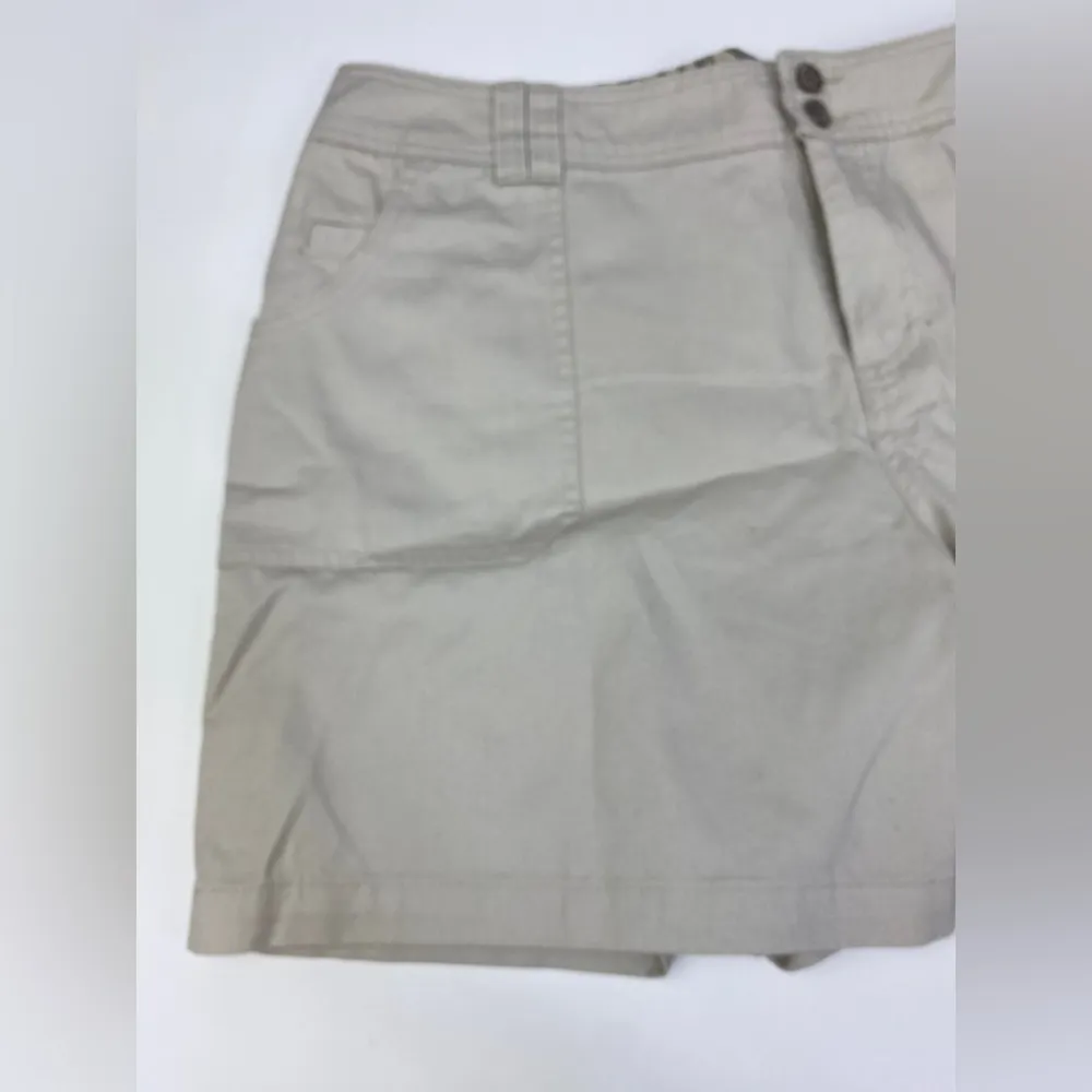 Dress Barn Khaki Short NWT Size 16 - Image 2