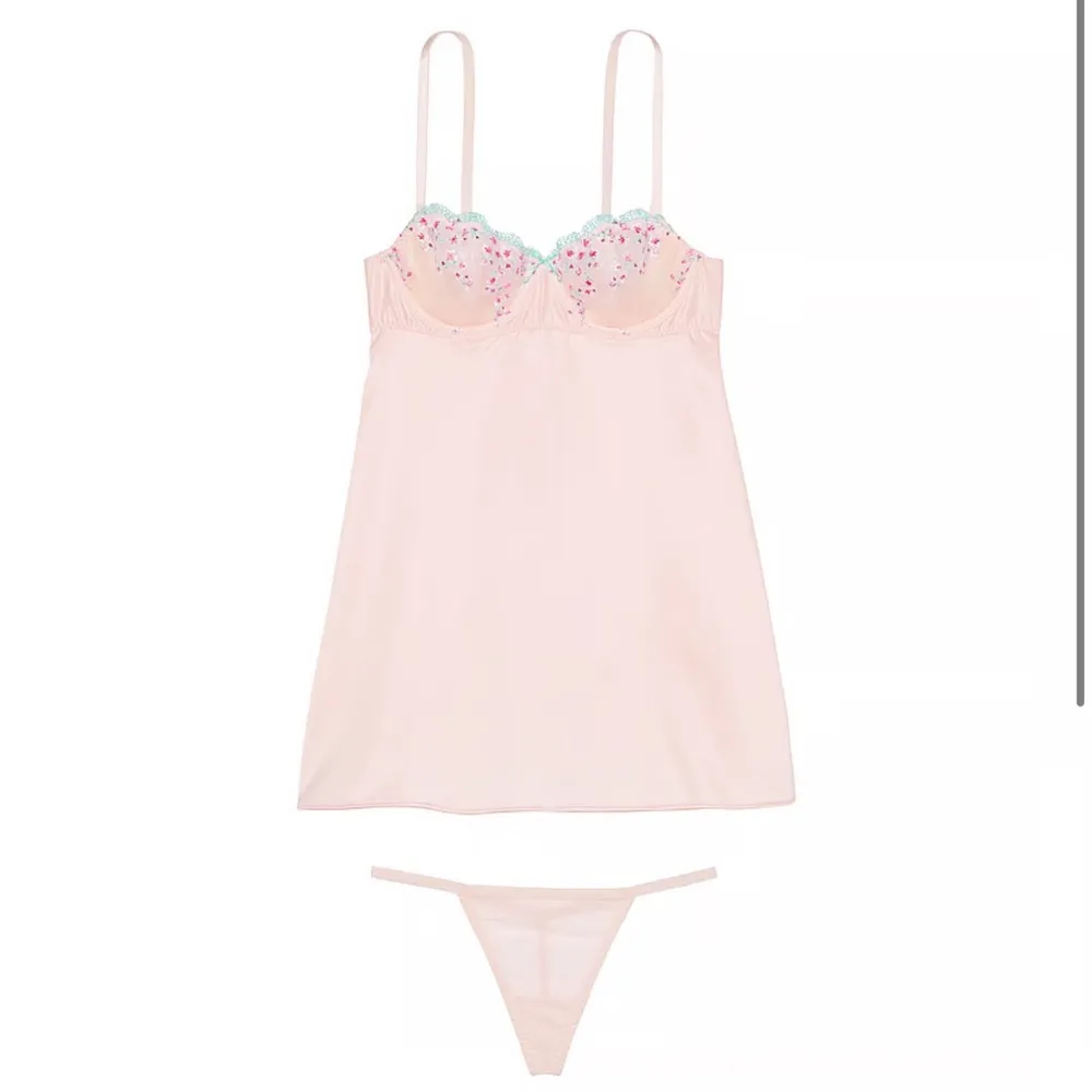 VERY SEXY
Wicked Unlined Cherry Blossom Embroidery‎ Babydoll Set - Image 2