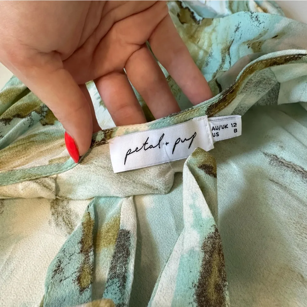 Petal and Pup Hello Molly My Location Midi Dress green size 8 - Image 8