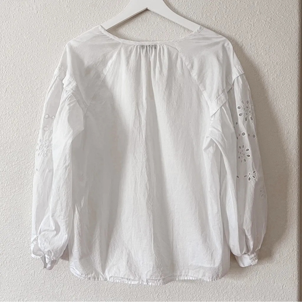 RAILS 
Dari Embroidered-Sleeve Blouse Beach White Eyelet - Image 6