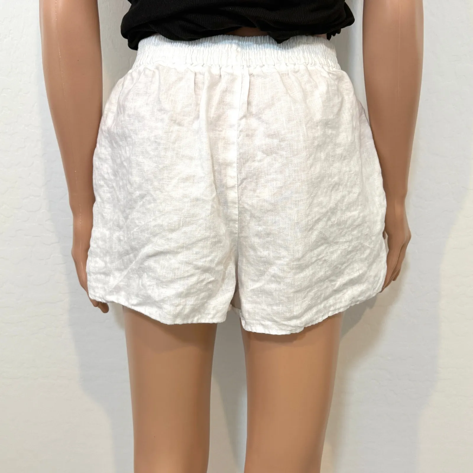 Wilfred medium organic linen pull on shorts pockets SH 2916 - Image 6