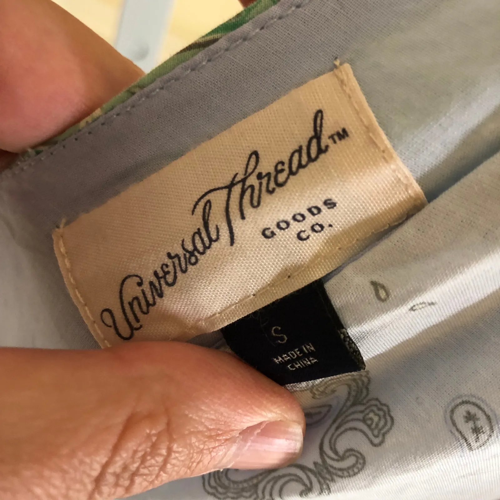 Universal Thread NWT Women's Green Gray Paisley Elastic Waist Maxi Dress Size S - Image 6