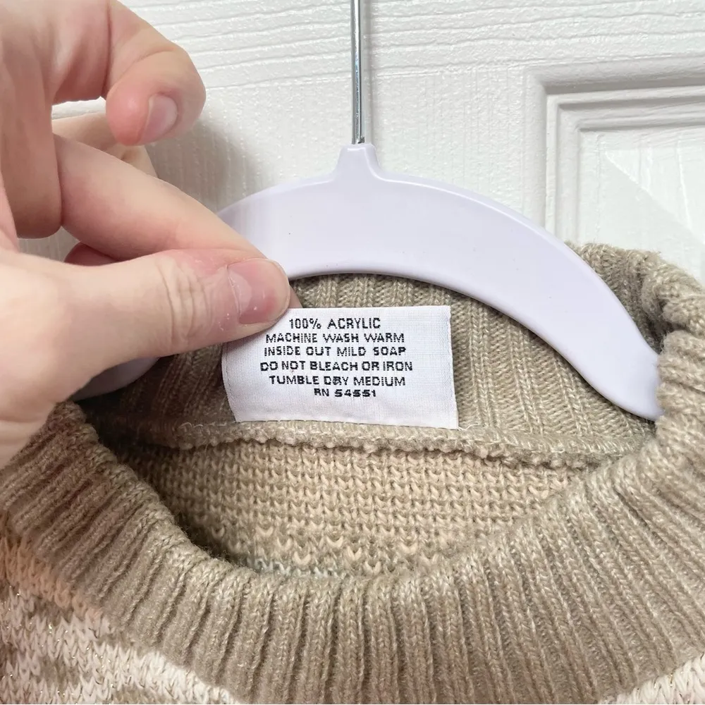 Hot Cashews Vintage Made in USA gold glitter heart sweater 100% acrylic MEDIUM - Image 3