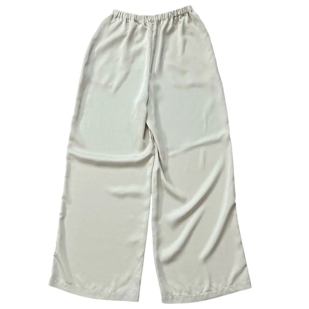 Fabletics EcoSatin Sleep High Rise Pant Cream Ivory Size Medium - Image 2