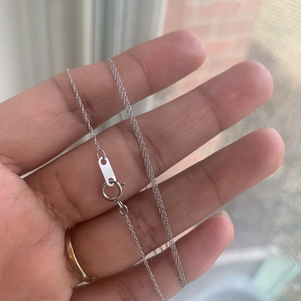 10k White Gold Thin Chain - Image 3