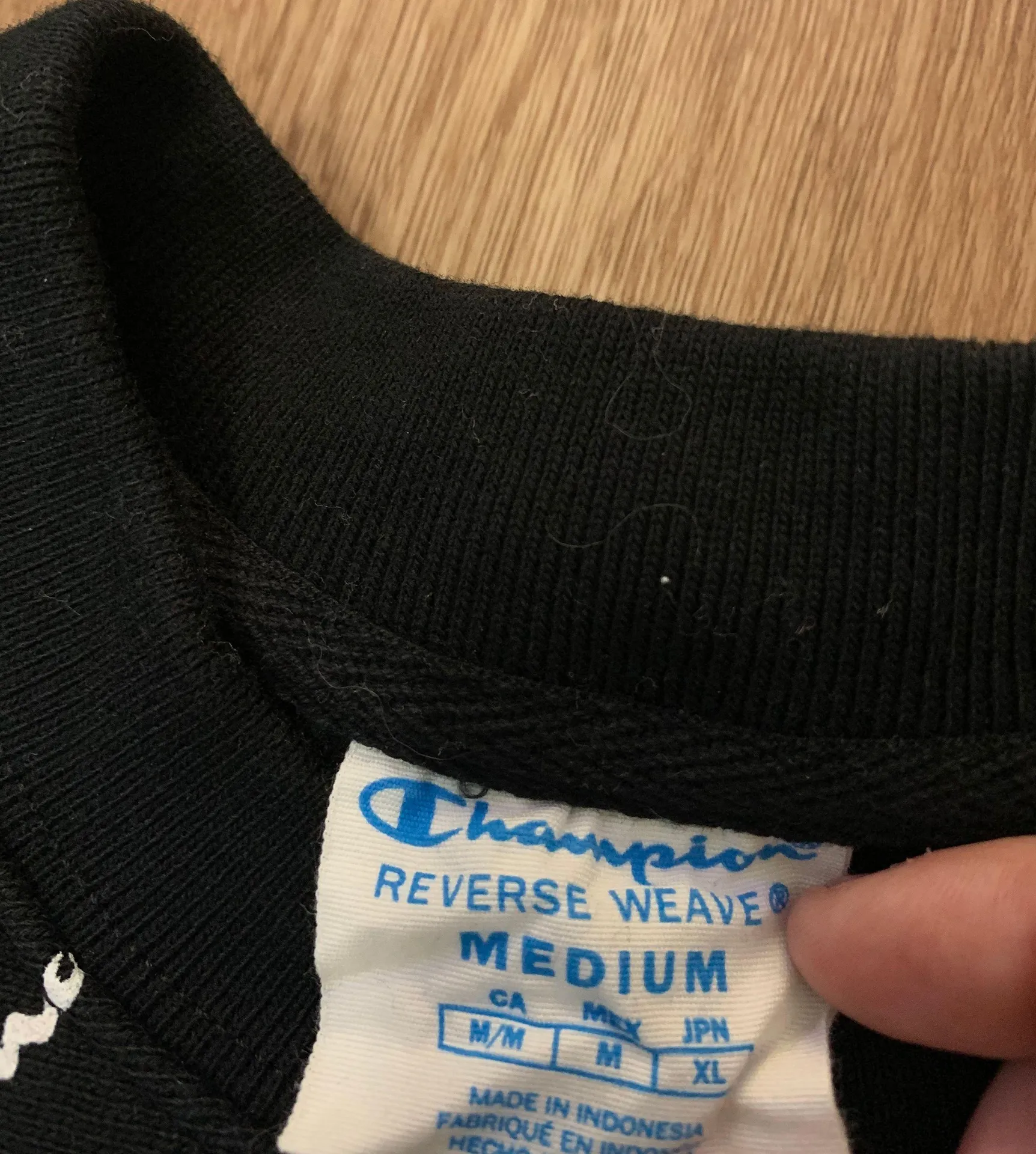 Champion Crewneck - Image 3