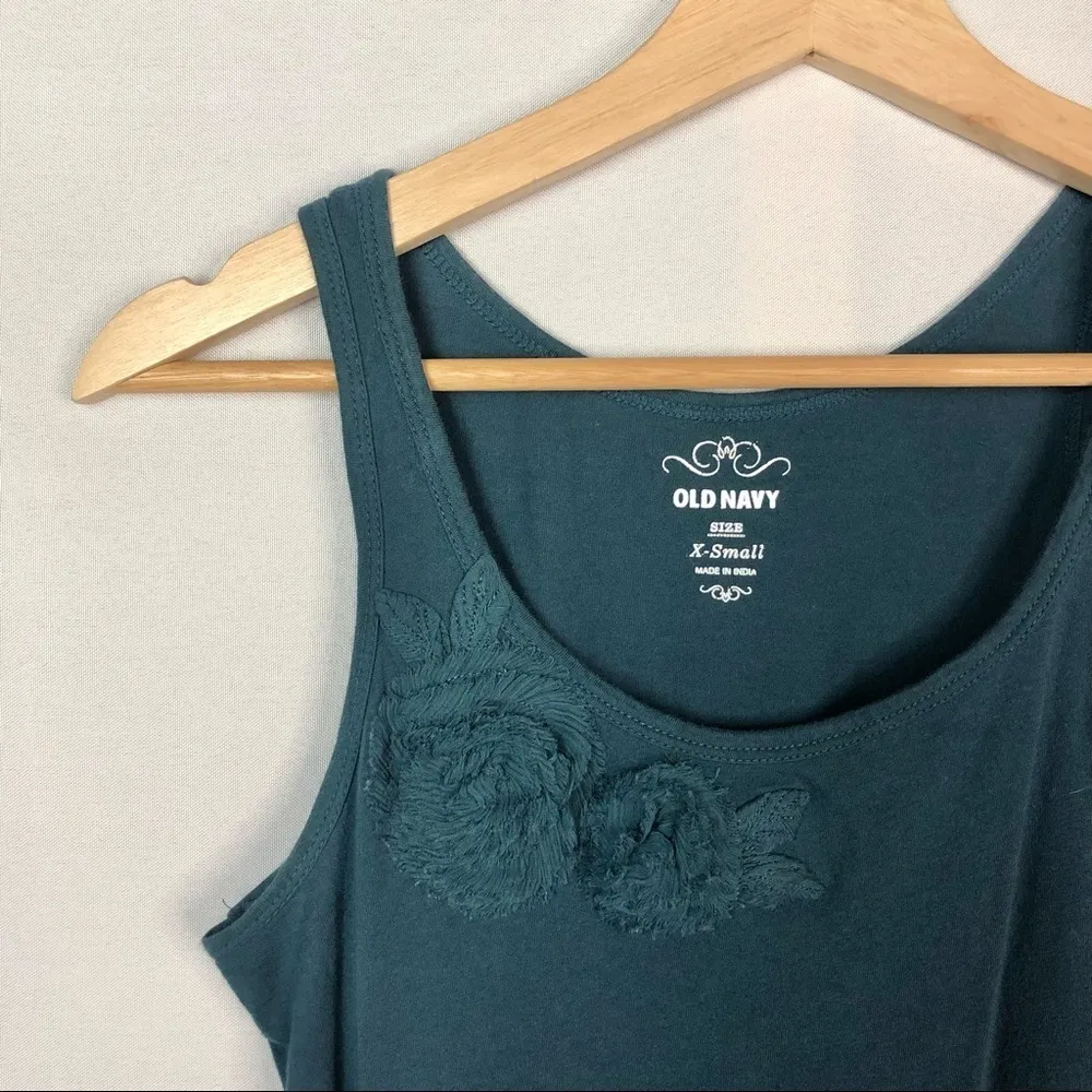 Old Navy Y2K Green Rose Detail Cotton Tank Top XS - Image 3