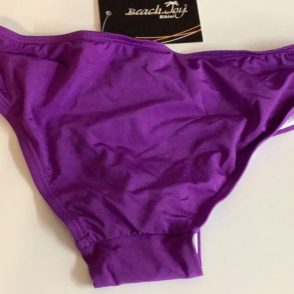 Beach Joy Size Small Purple Bikini Bottom With Large Metal Buckle. New With Tags - Image 3