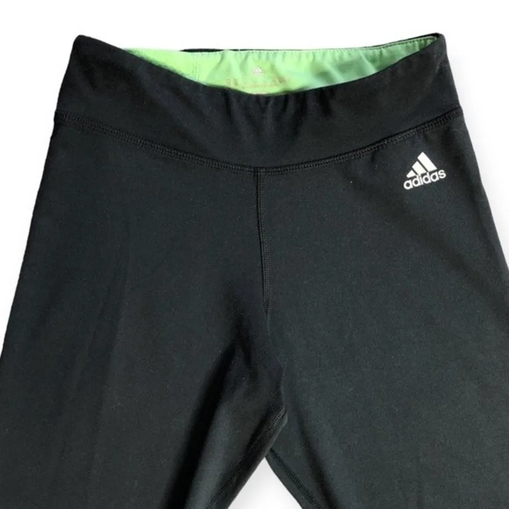 Adidas Climalite Women’s Dark Grey Capri Leggings - Image 2