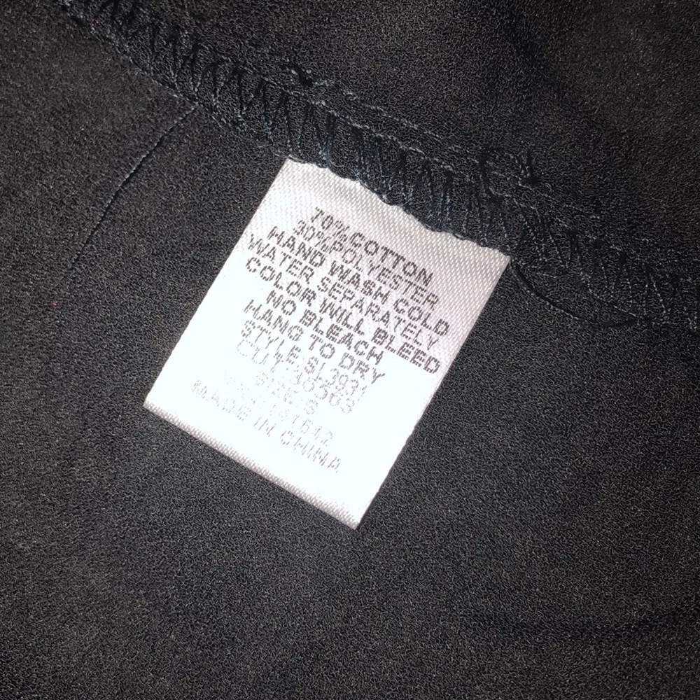 She + Sky small black top - Image 5