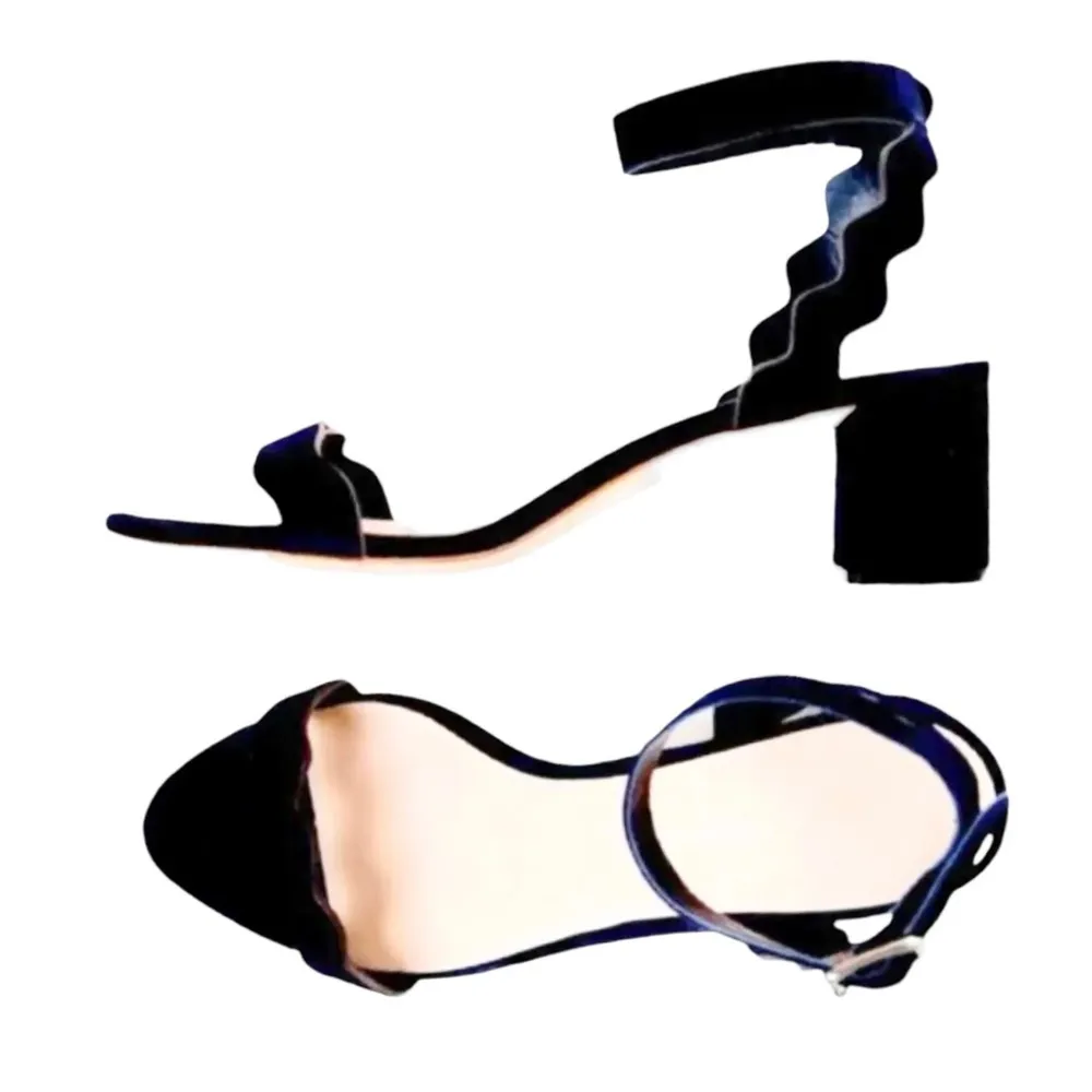 Loeffler Randall ミ Emi Wavy Ankle Wrap Strap Heel Sandals ミ Eclipse Suede ミ 7.5M - Image 14