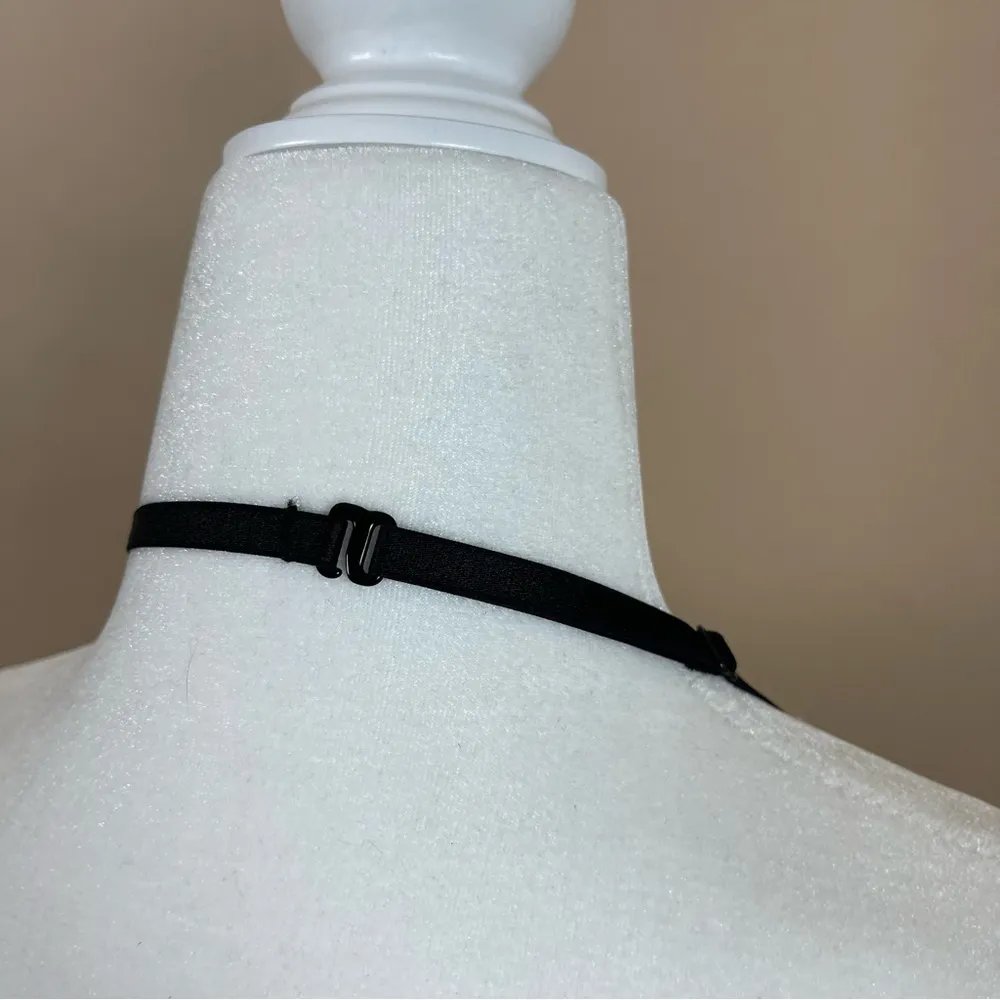 Victoria's Secret Medium Sheer Lace Teddy Thong Bodysuit Deep V Front - Image 10