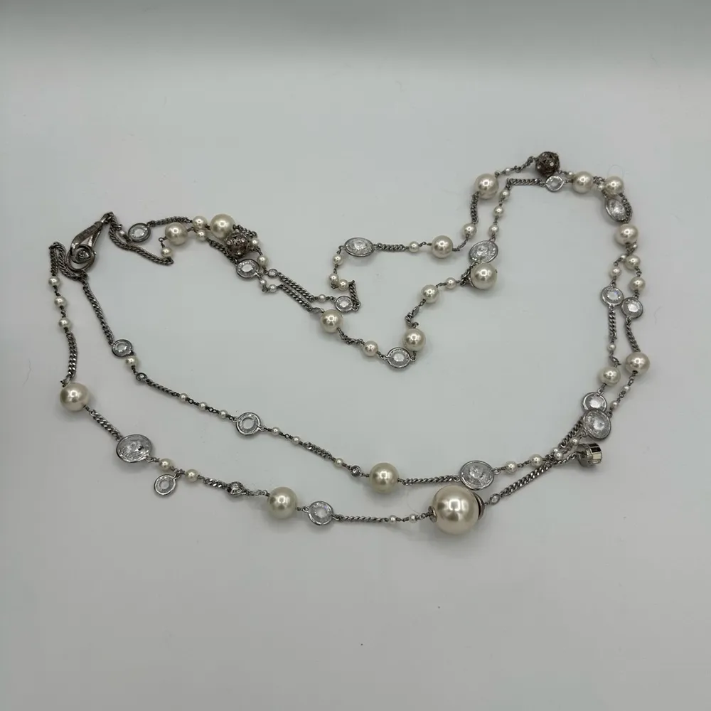 Henri Bendel Socialite Long Double Strand Silver Chain Necklace Charms Pearls - Image 5