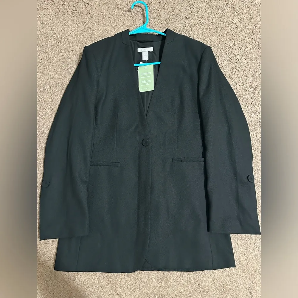 H&M collarless cinched waist black blazer - Image 3