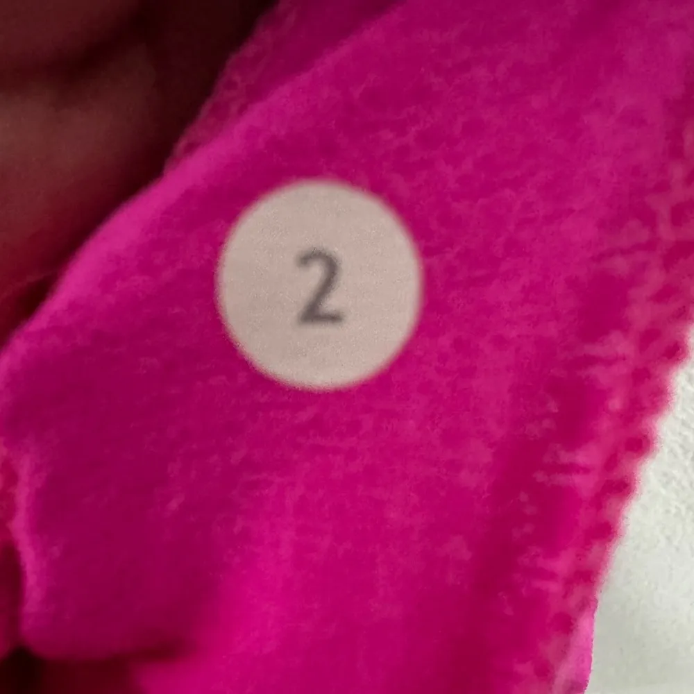 Lululemon Wild Heathered Slate Raspberry Glo Light Workout Tank Bra Hot Pink 2 - Image 9