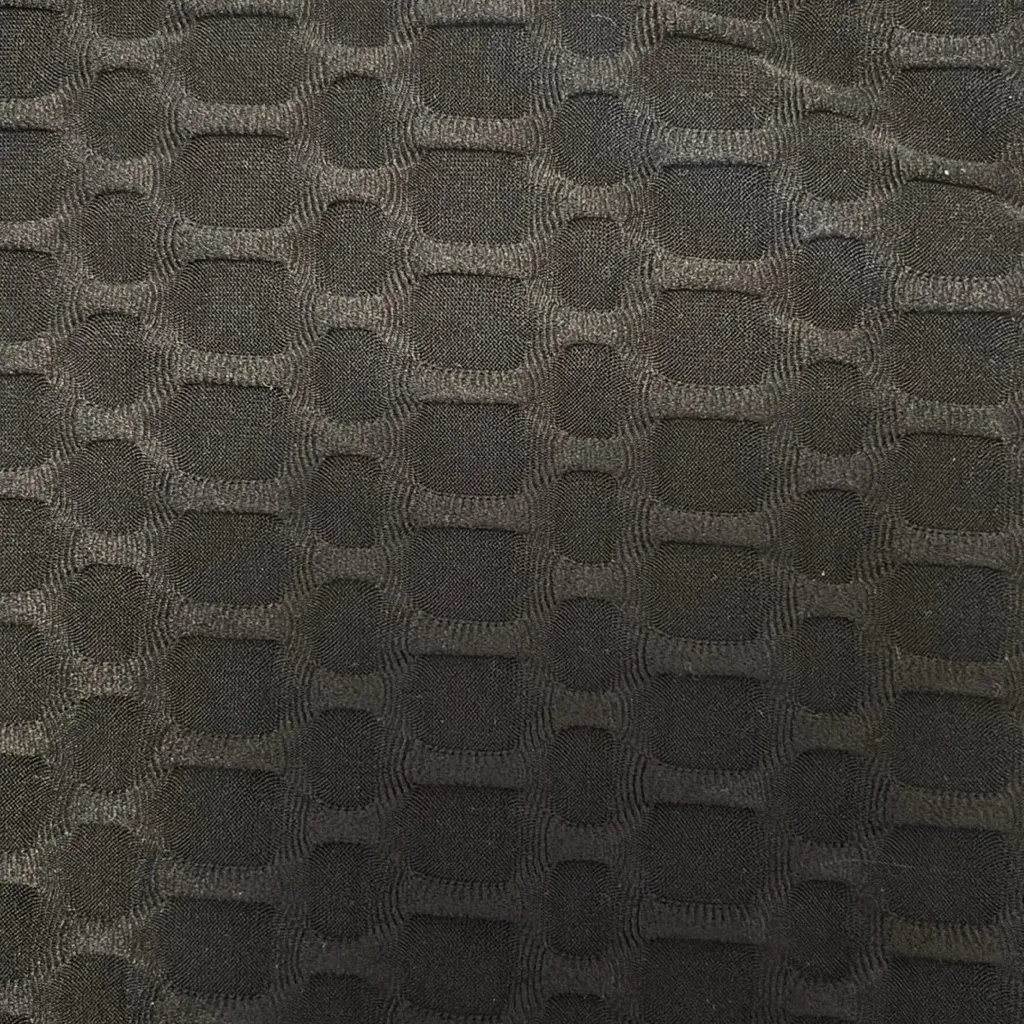 Love J Black Honeycomb Crop Top - Image 4