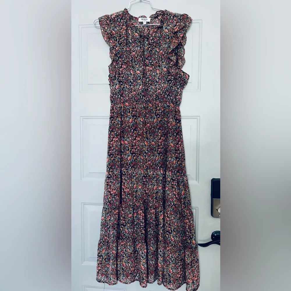BB Dakota Steve Madden Midi Dress M Black Ditsy Floral Ruffle Tiered Sleeveless - Image 16