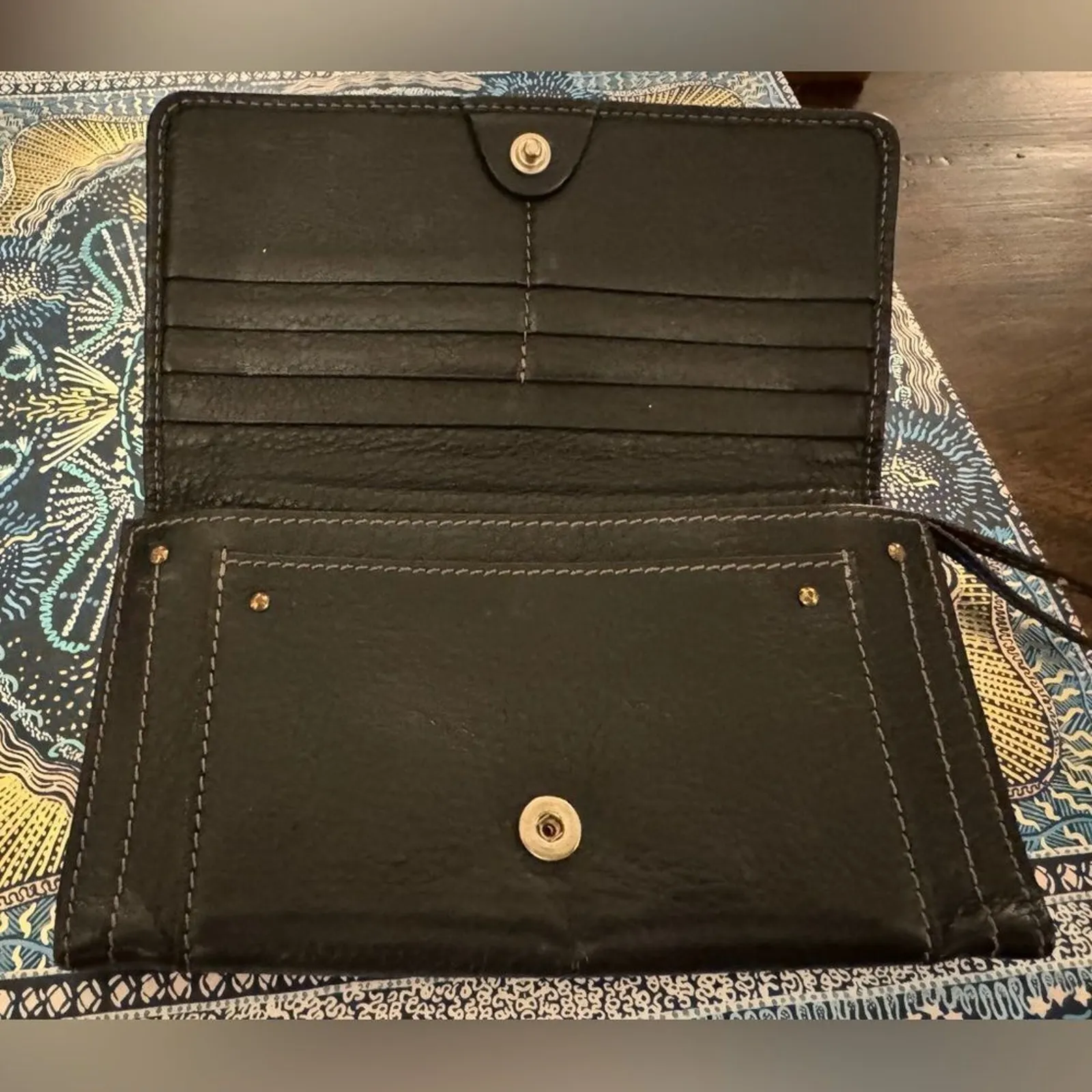 CHLOE Paddington Leather Wallet with Lock and Key, Authenticated Vintage - Image 10