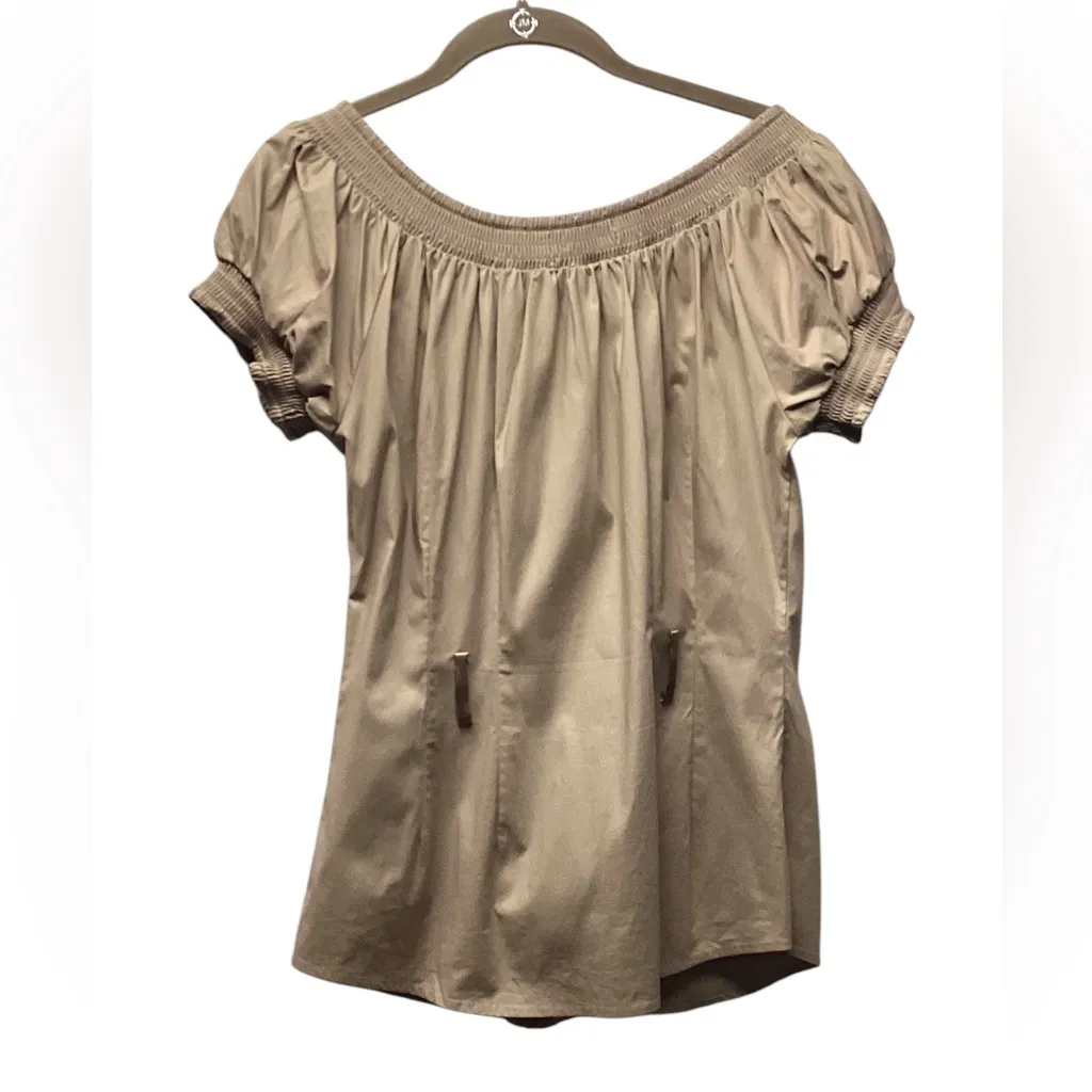 BCBGMAXAZRIA satin trim blouse. Dark tan/brown. Medium - Image 5