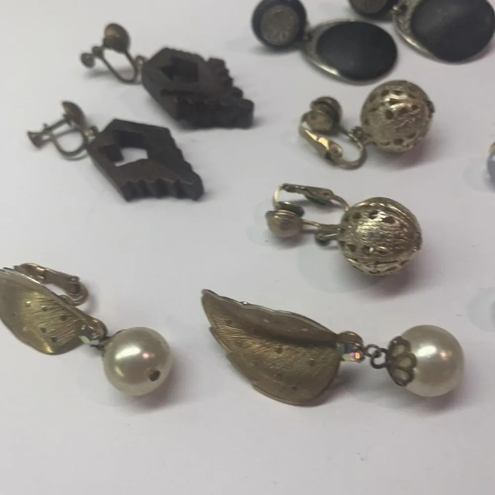 Lot Of 5 Costume Earrings Vintage Clip On Clip - Image 4