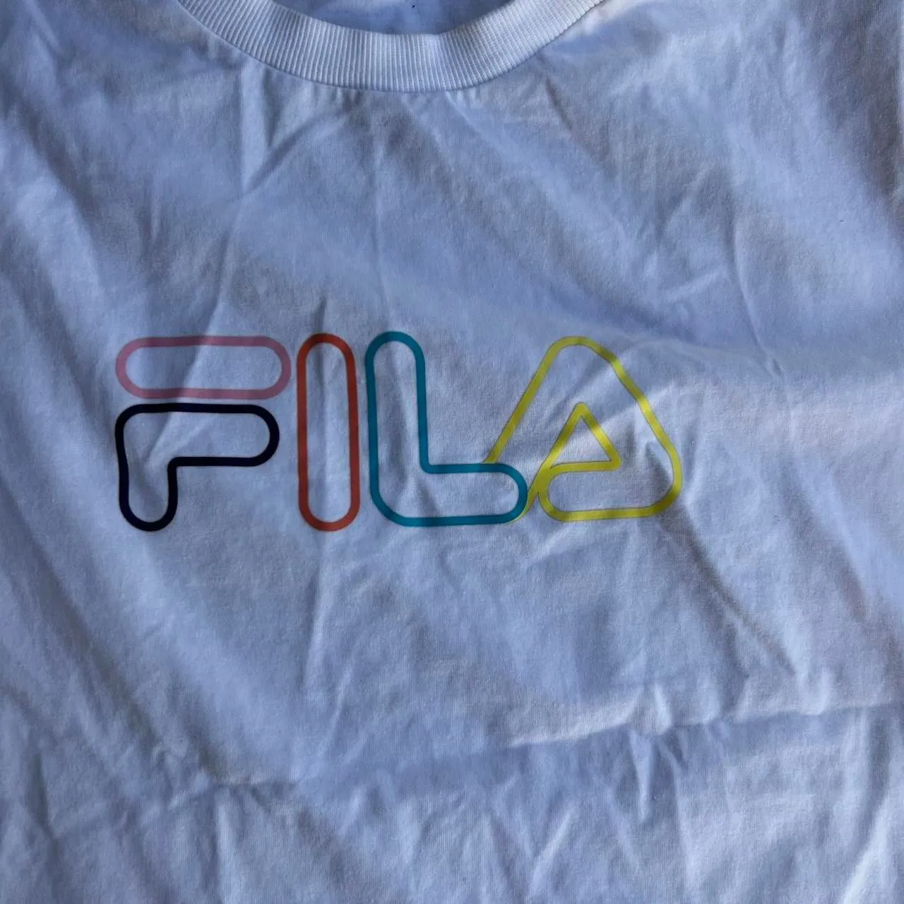 Fila White Short Sleeve Shirt with Rainbow Logo - Image 2