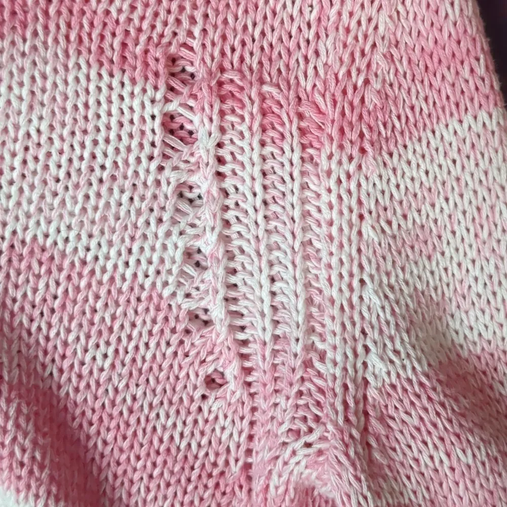 Lilly Pulitzer sweater size small - Image 3