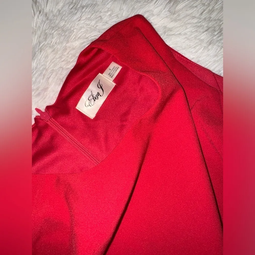 NWOT Eliza J Women's Sleeveless Boat Neck Crepe Fit & Flare Dress sz 8 - Image 3