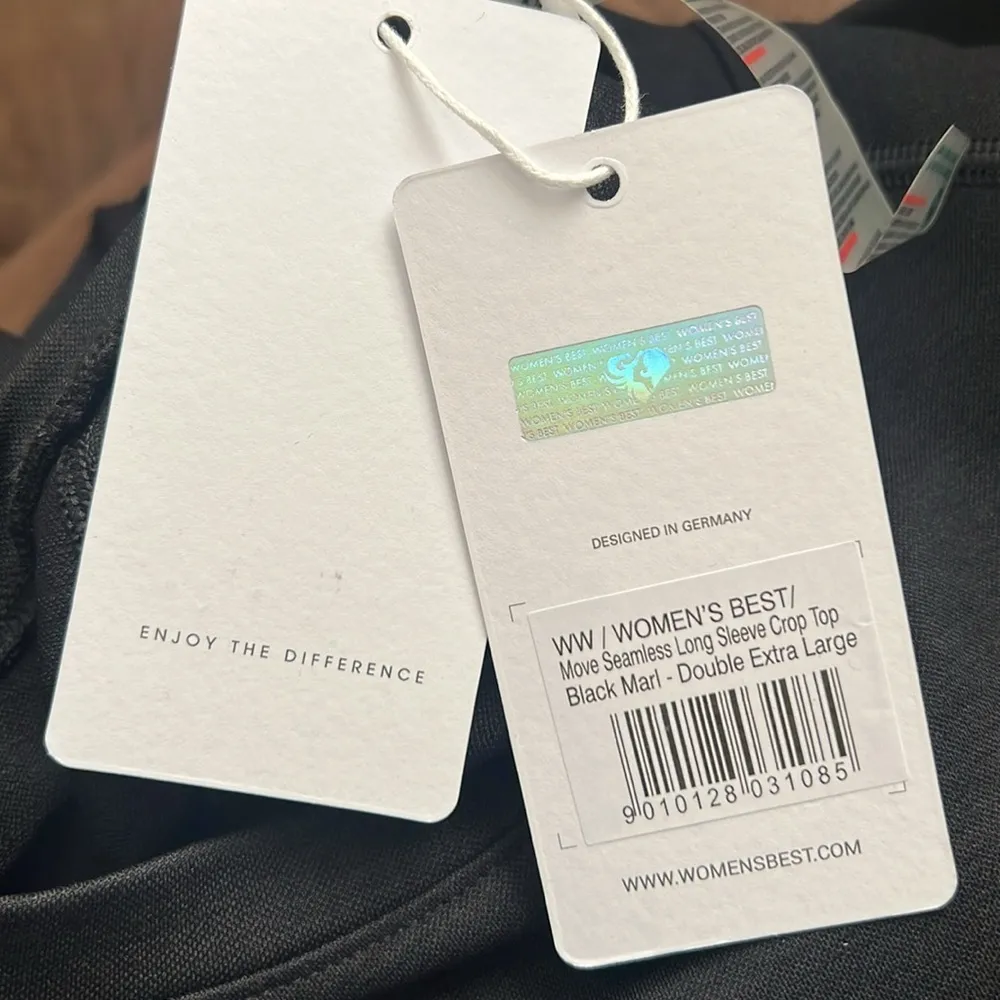 Black Crop Top - Image 5