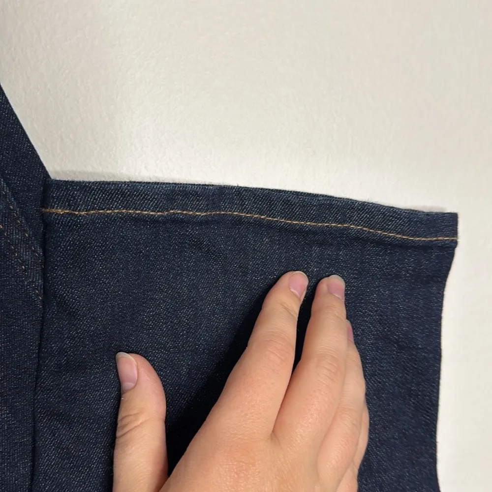 J Crew women’s 9” mid-rise vintage slim-straight jeans in resin rinse size 28 - Image 9