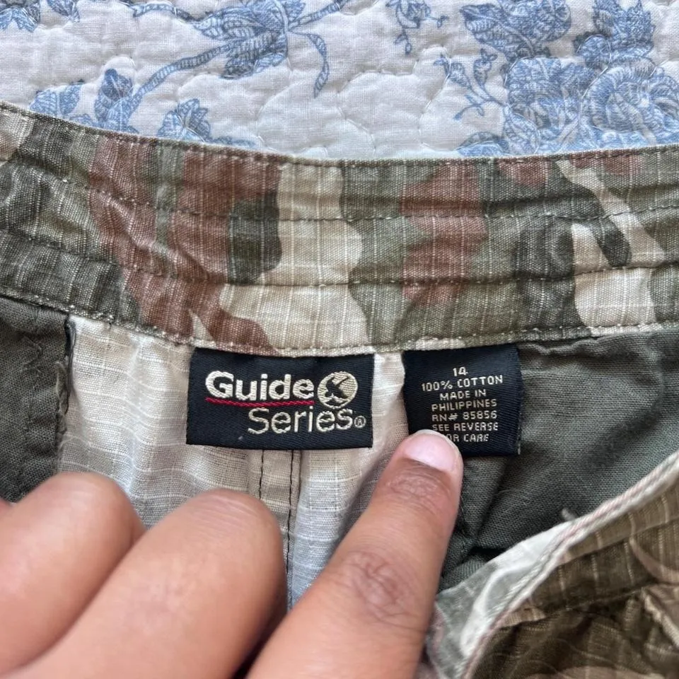 CAMO GUIDE SERIES UTILITY CARGO SHORTS‎ - Image 6