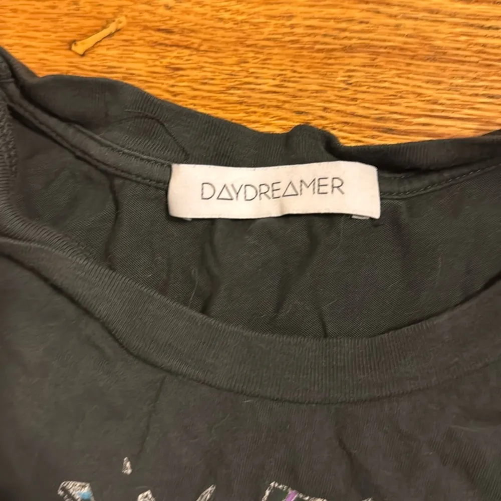 - Daydreamer Def Leppard  Tee - Image 2