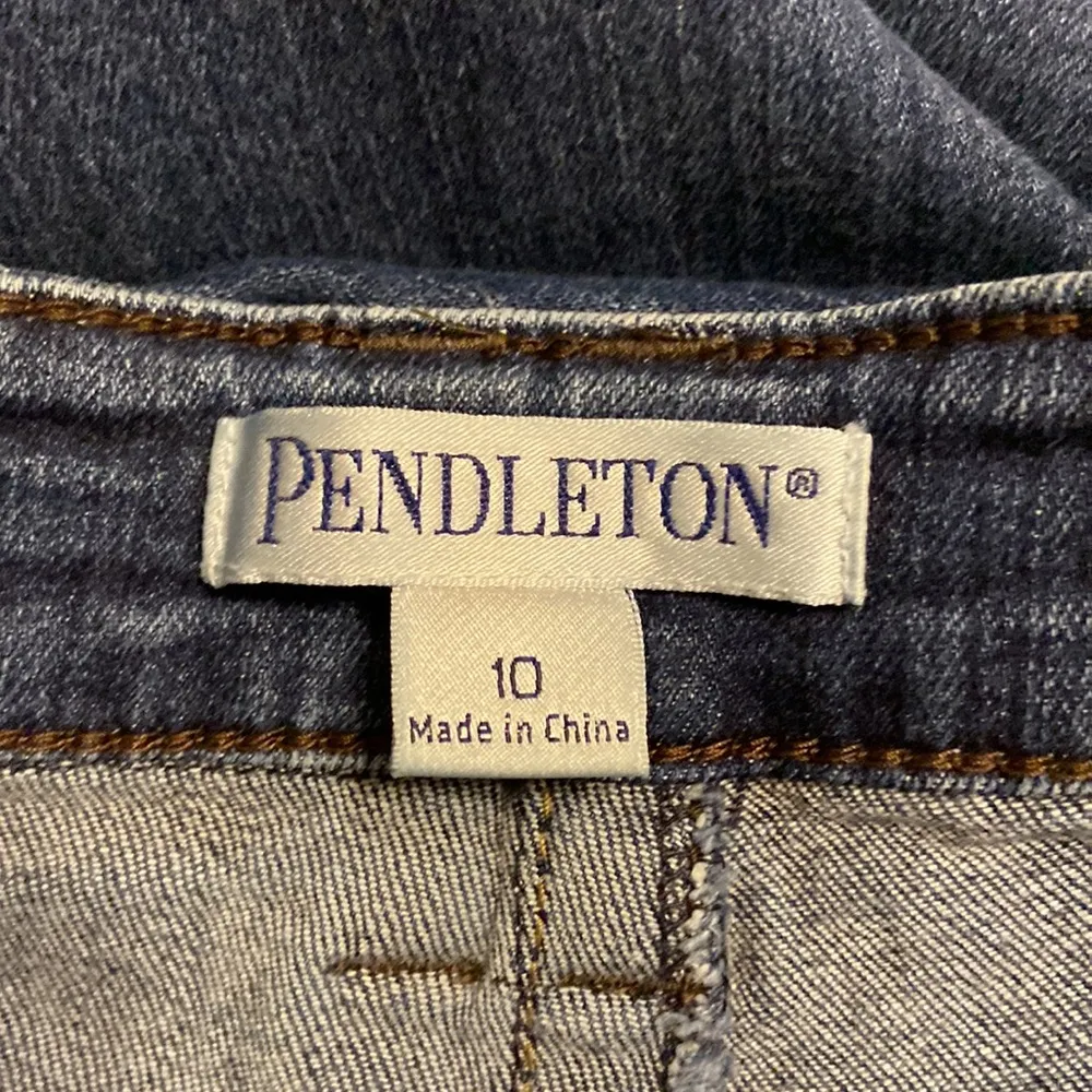 PENDLETON Women Pants size 10 inseam 31” excellent condition - Image 10