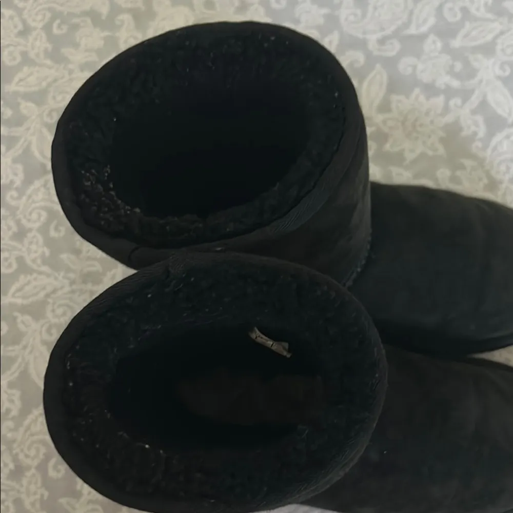 UGG Women's Black Winter Boots - Image 7