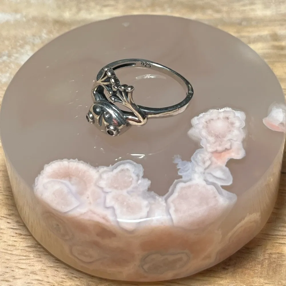 Frog w/ Black CZ Eyes 925 Sterling Silver Ring - Image 5